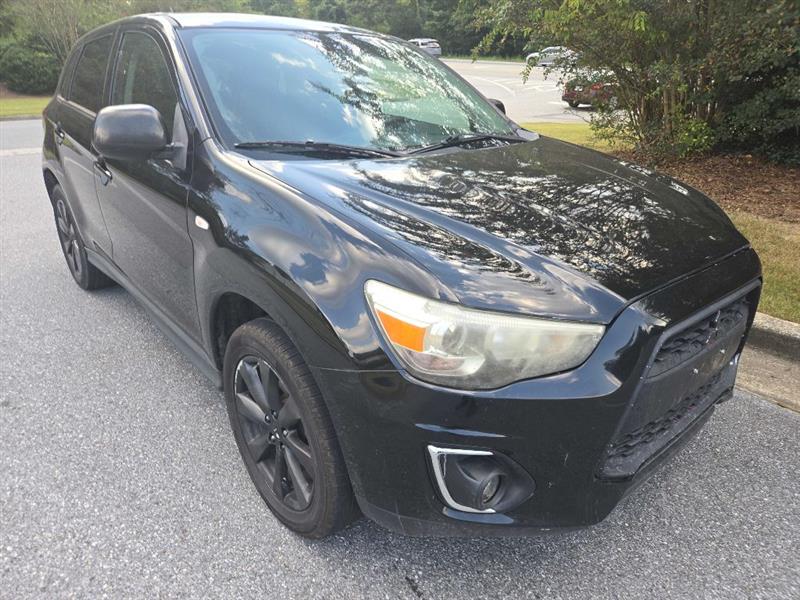 Mitsubishi Outlander Sport SE 2WD 2013