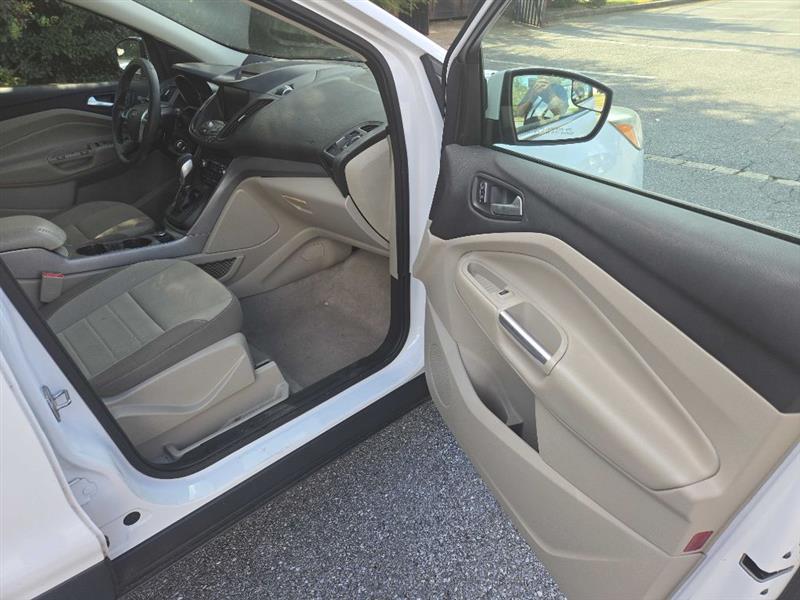 Ford Escape SE FWD 2014