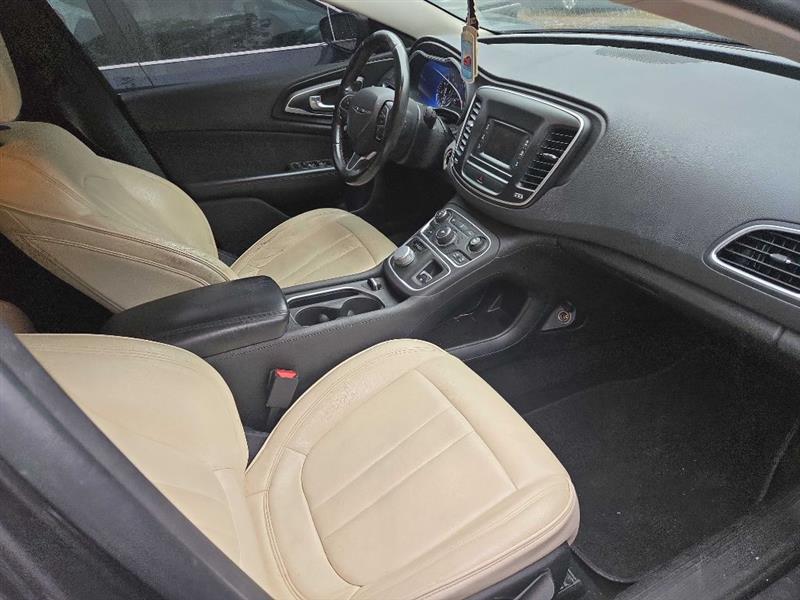 Chrysler 200 Limited 2015