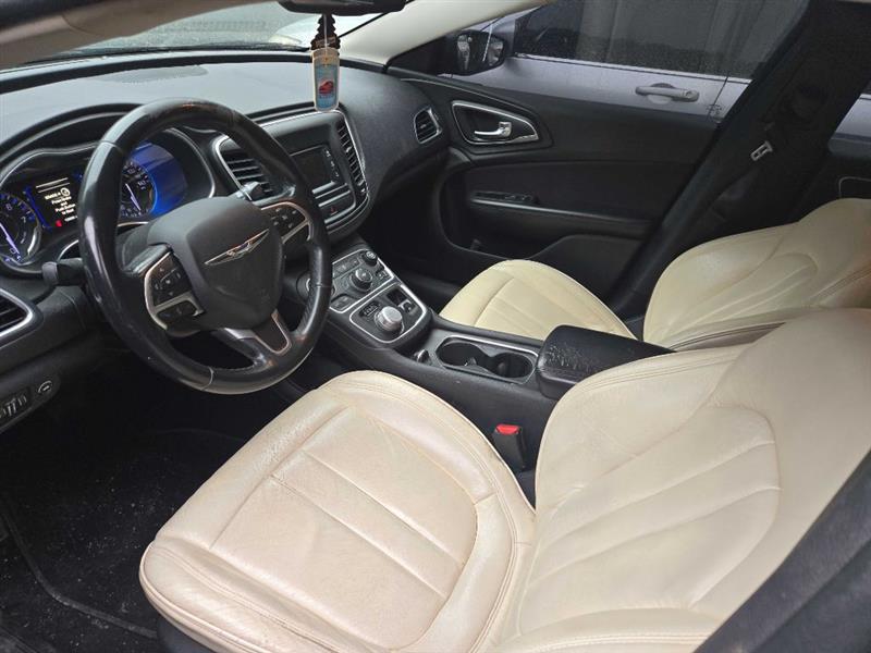 Chrysler 200 Limited 2015