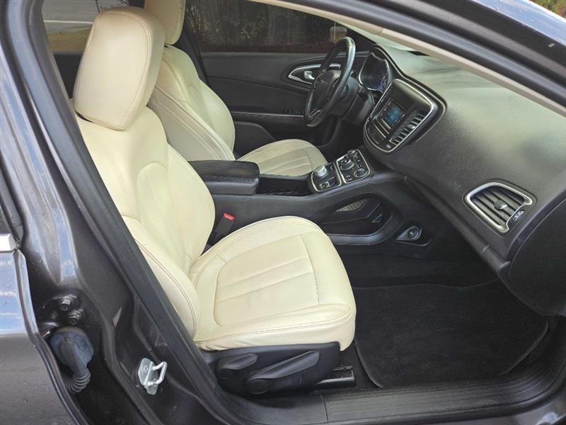 Chrysler 200 Limited 2015