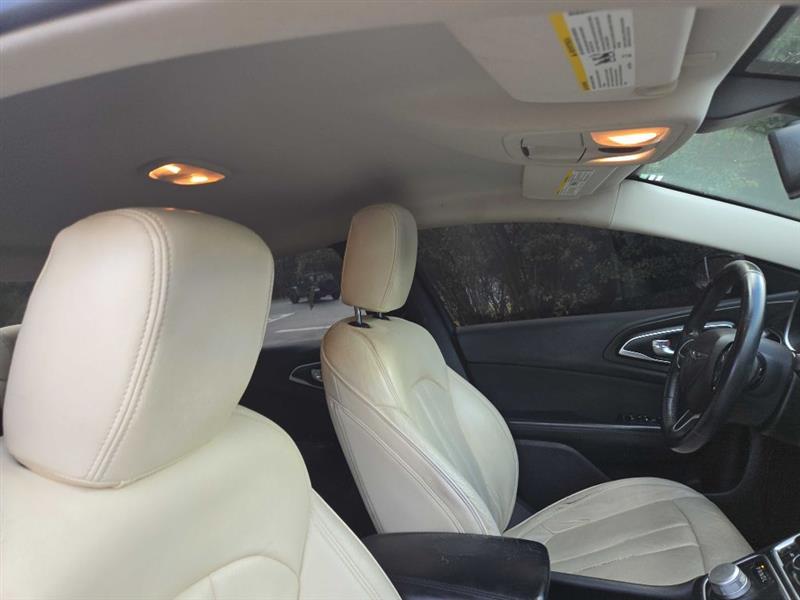 Chrysler 200 Limited 2015