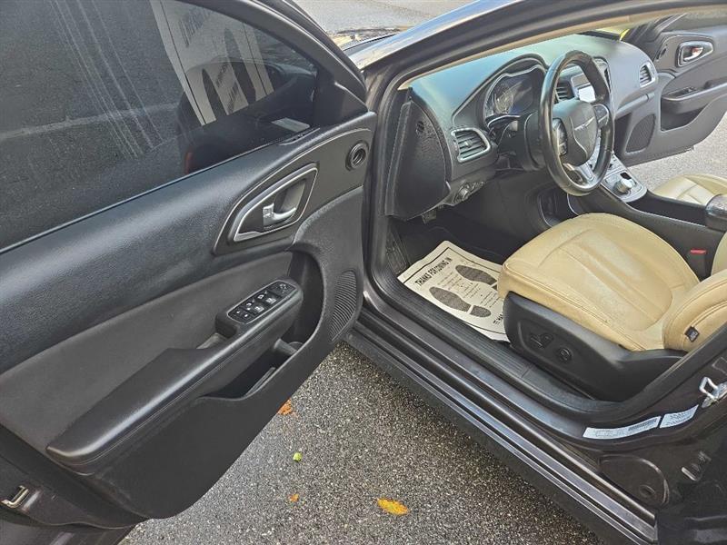 Chrysler 200 Limited 2015