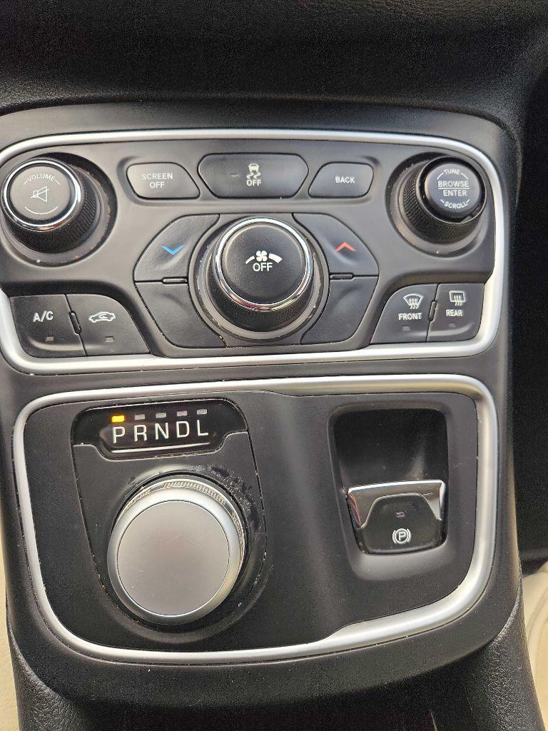 Chrysler 200 Limited 2015