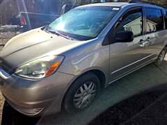 2004 Toyota Sienna 