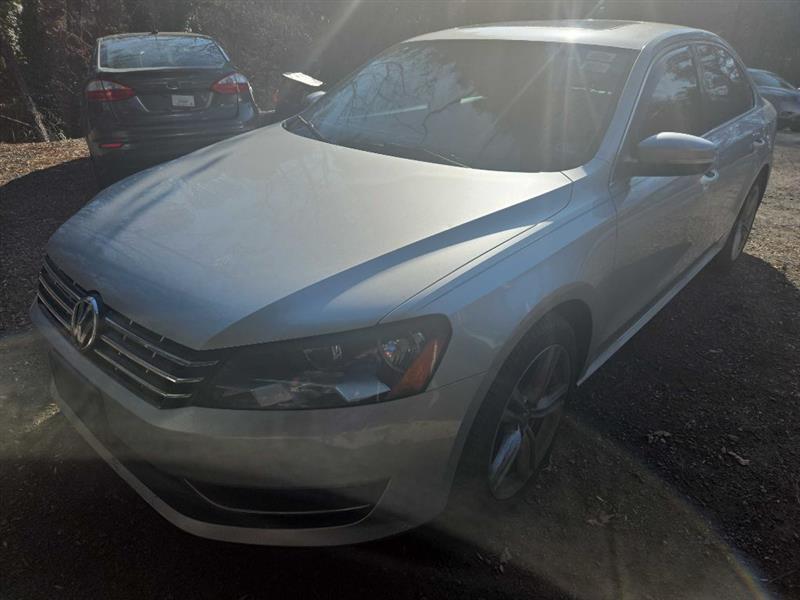 2014 Volkswagen Passat 2.0L TDI SE AT