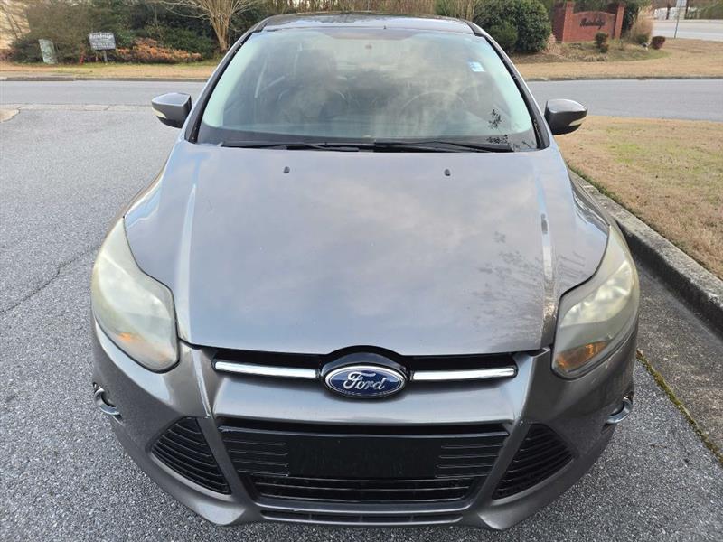 2013 Ford Focus Titanium Sedan