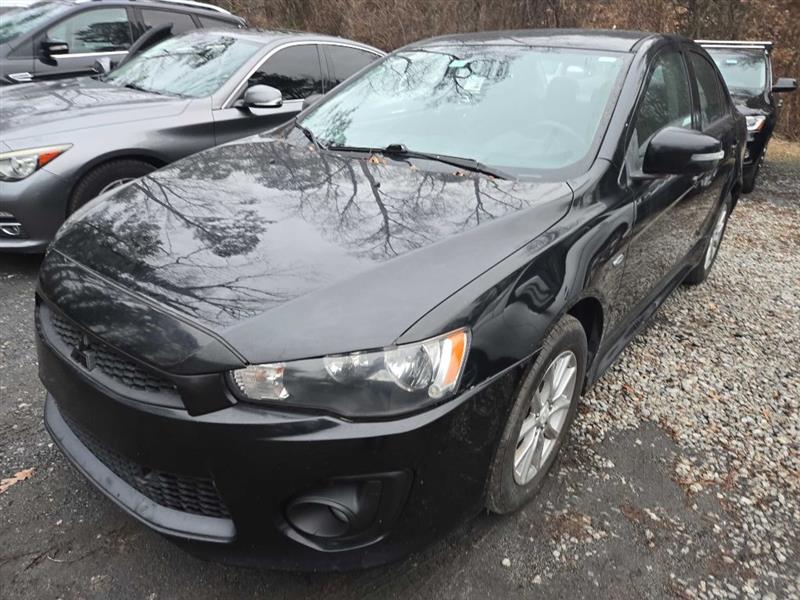 2016 Mitsubishi Lancer ES 5M