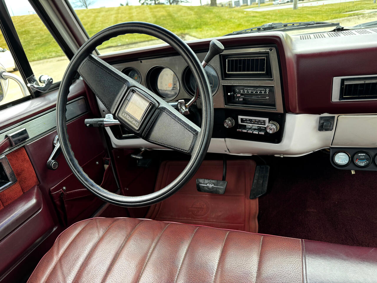 1986 Chevrolet C10 42