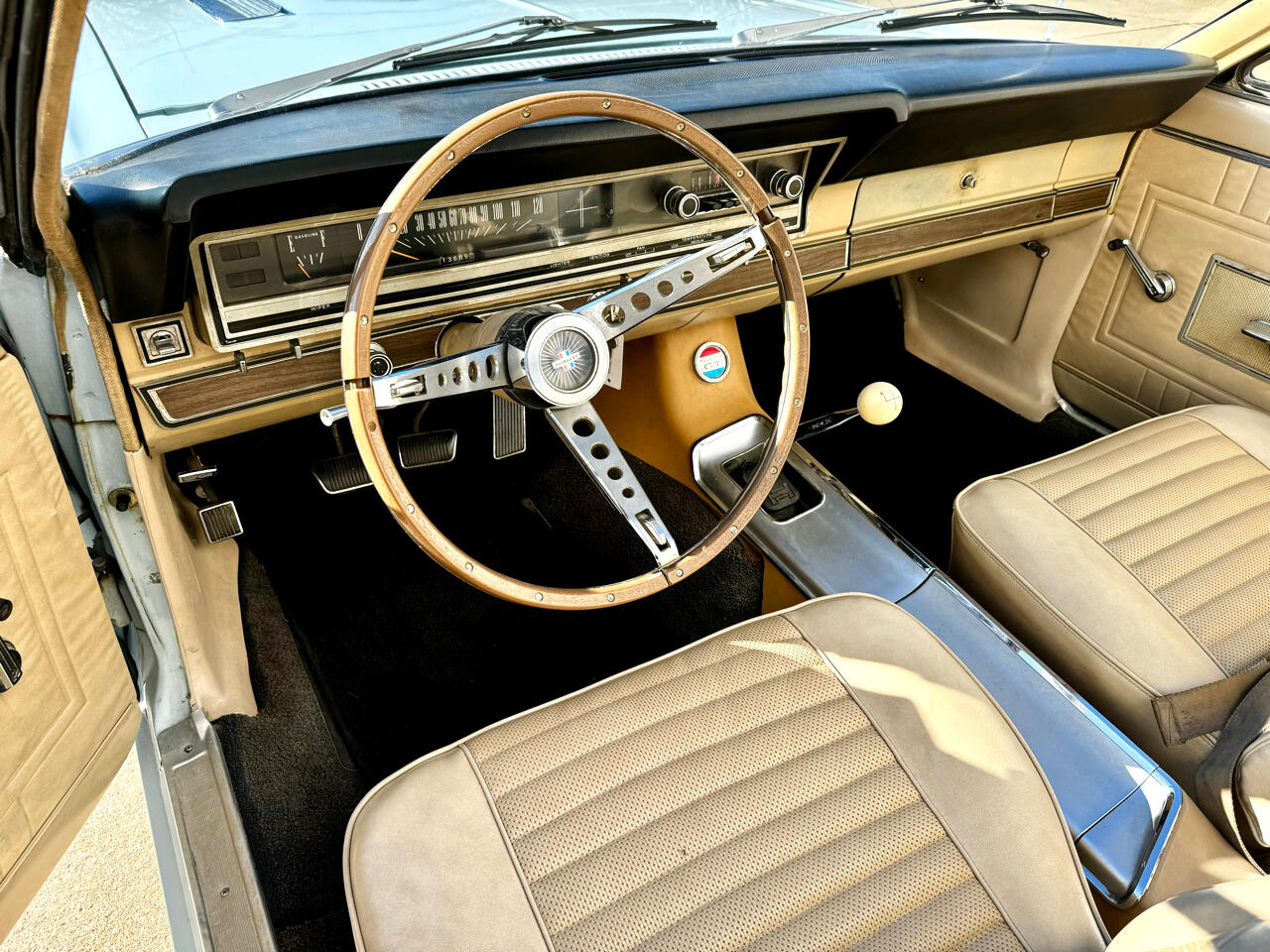 1966 Ford Fairlane 36
