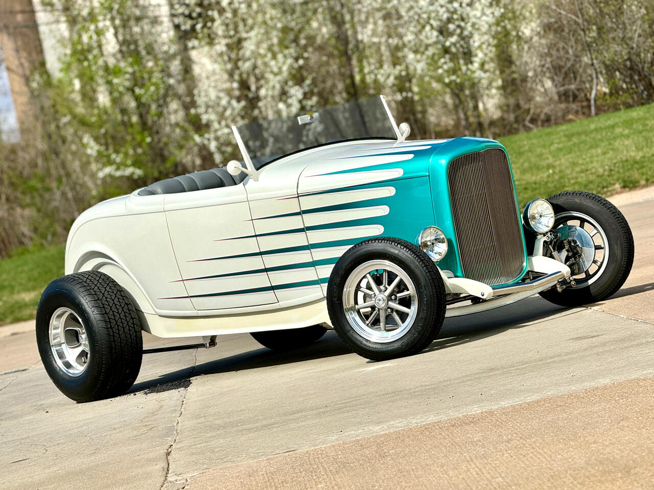 1932 Ford Roadster 30