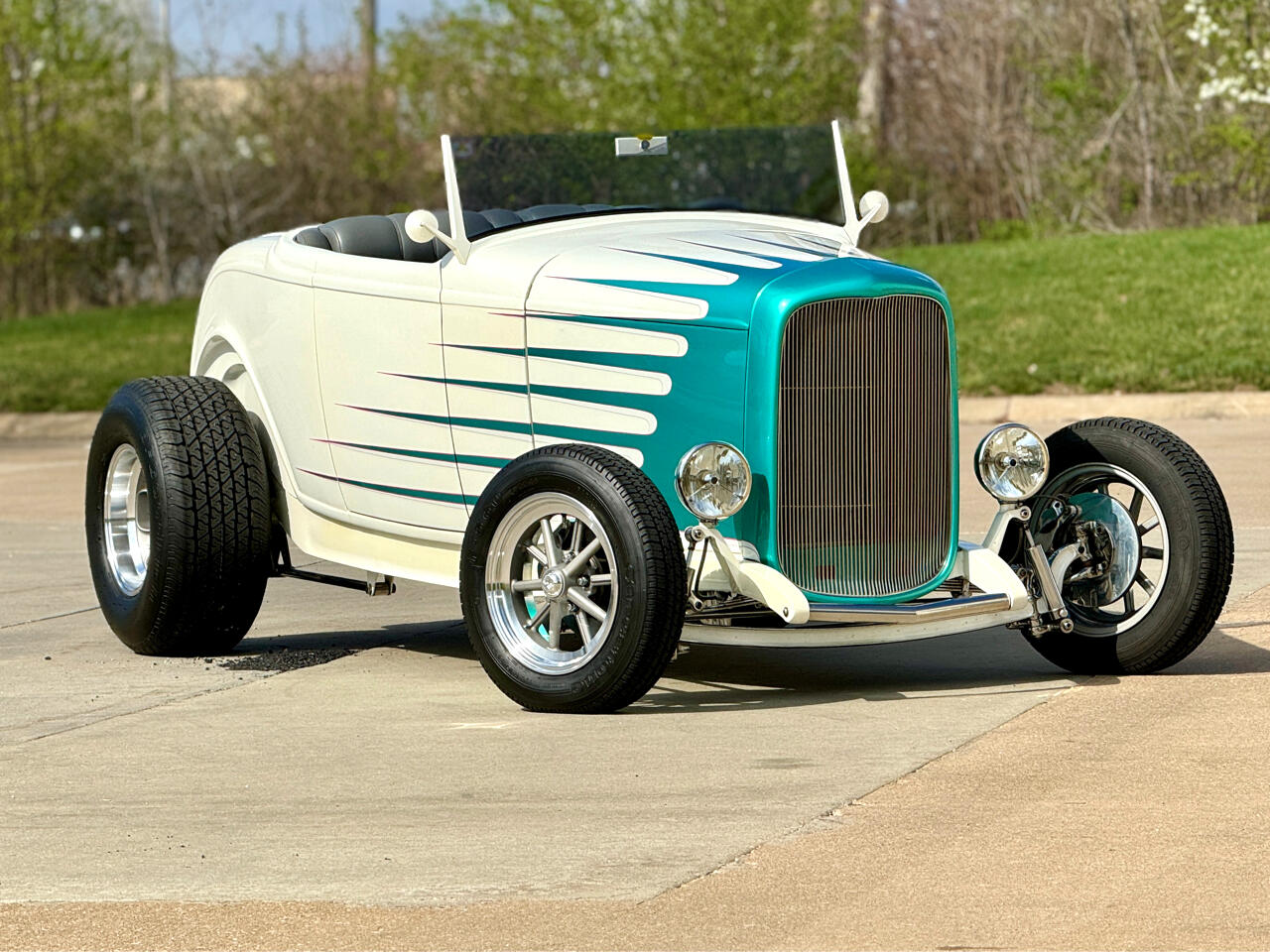 1932 Ford Roadster 35