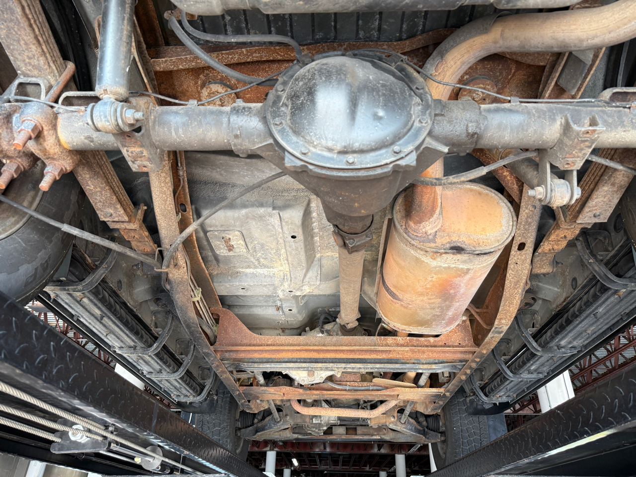 Chevrolet Tahoe 2-Door 4WD 1996