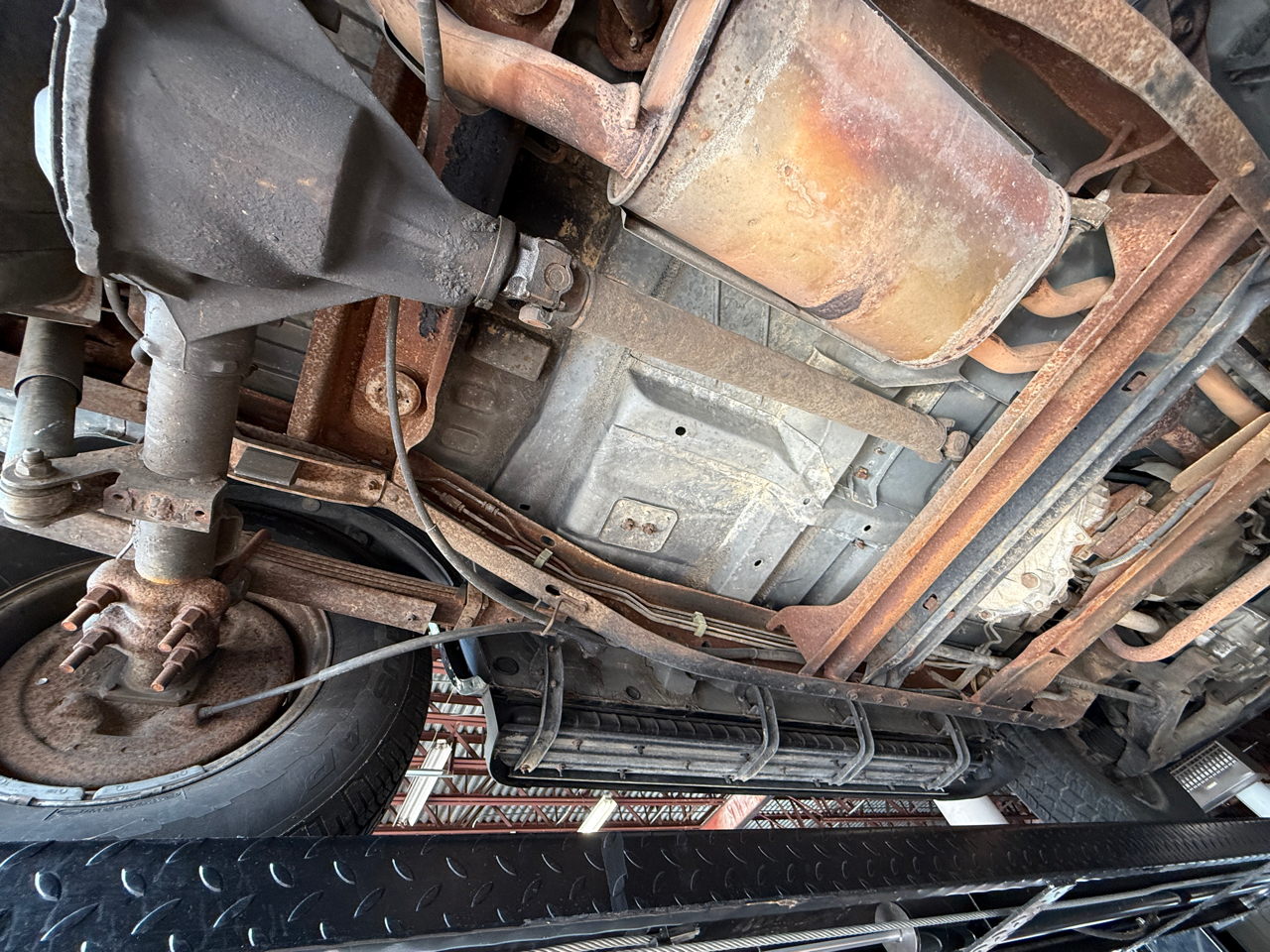 Chevrolet Tahoe 2-Door 4WD 1996