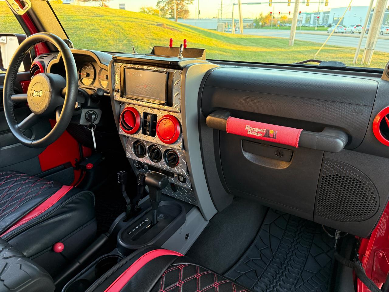 Jeep Wrangler Unlimited 4WD 4dr X 2007