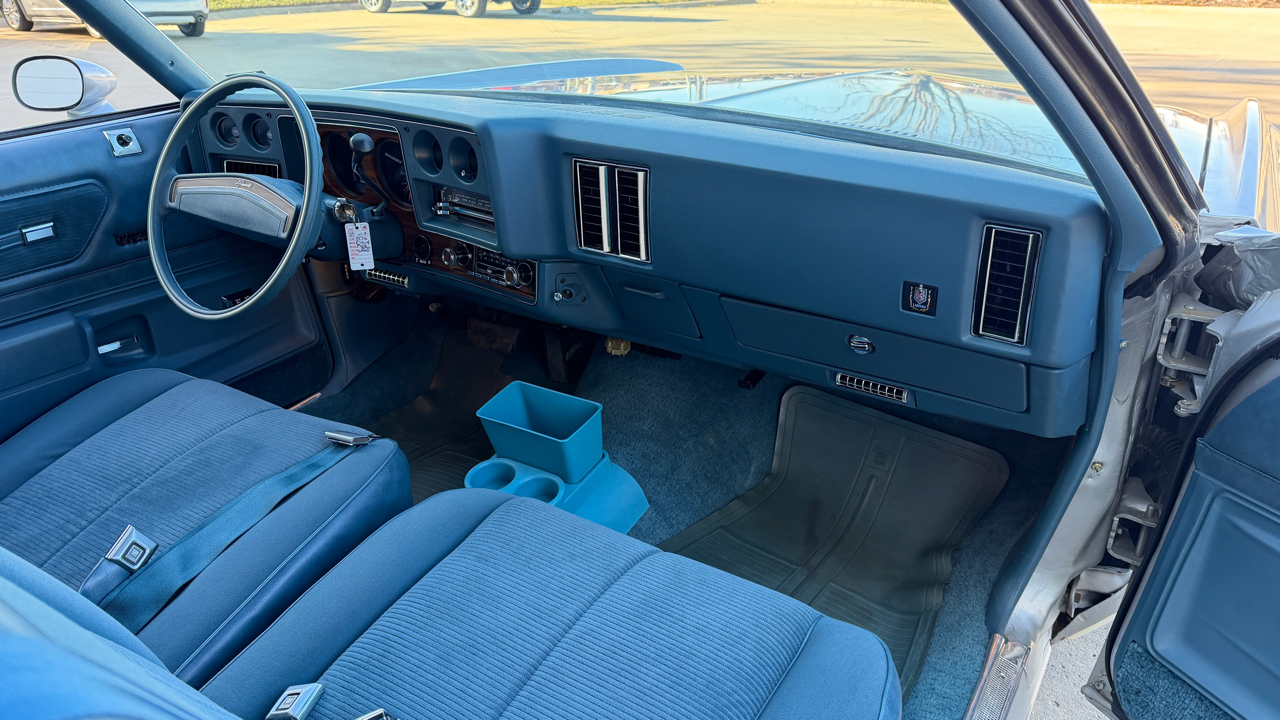 Chevrolet Monte Carlo Landau 1976