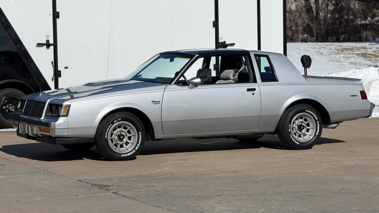 Buick Regal T-Type 1986