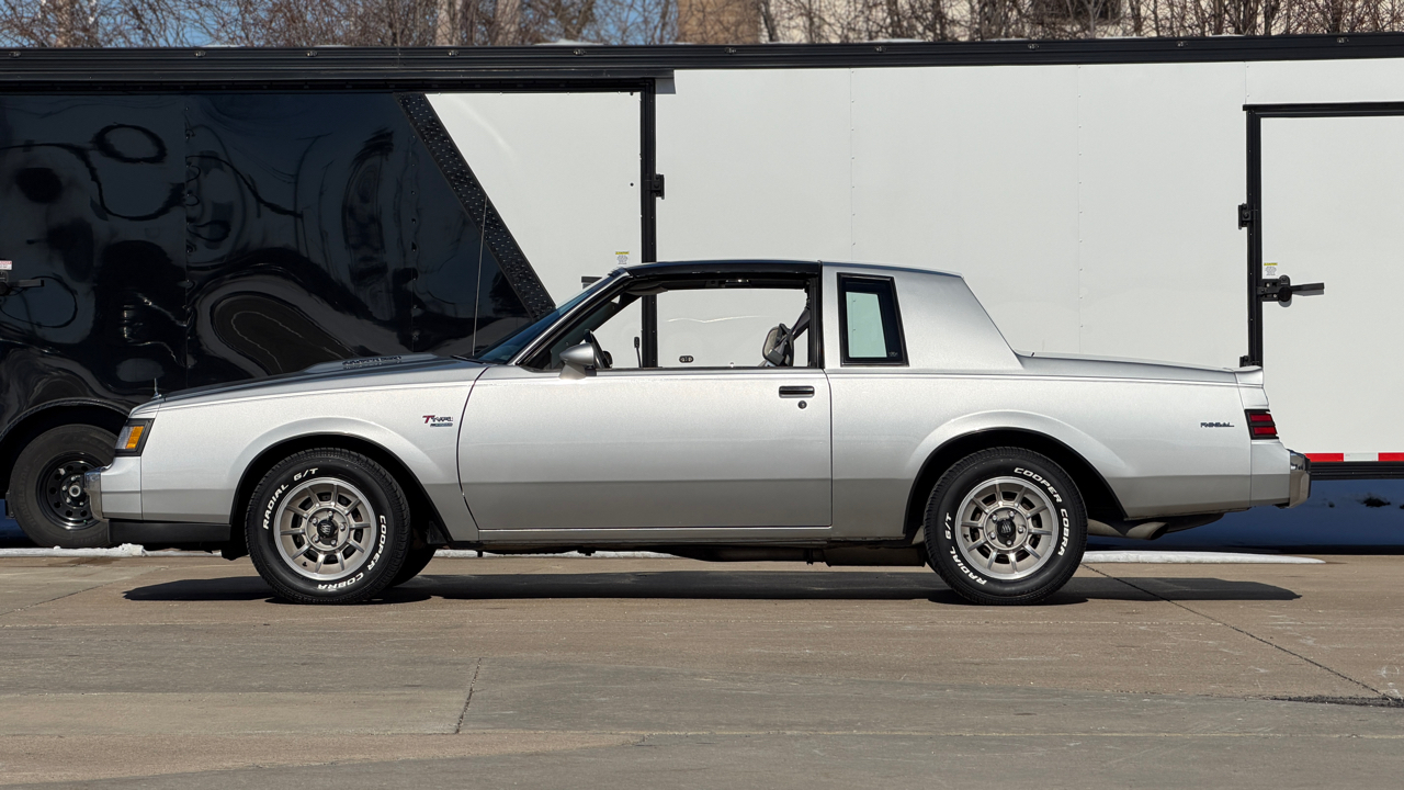 Buick Regal T-Type 1986