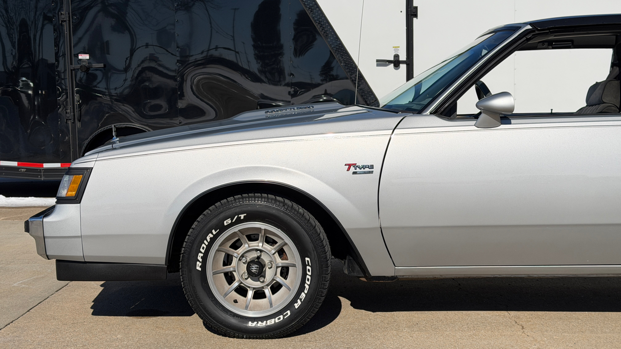 Buick Regal T-Type 1986