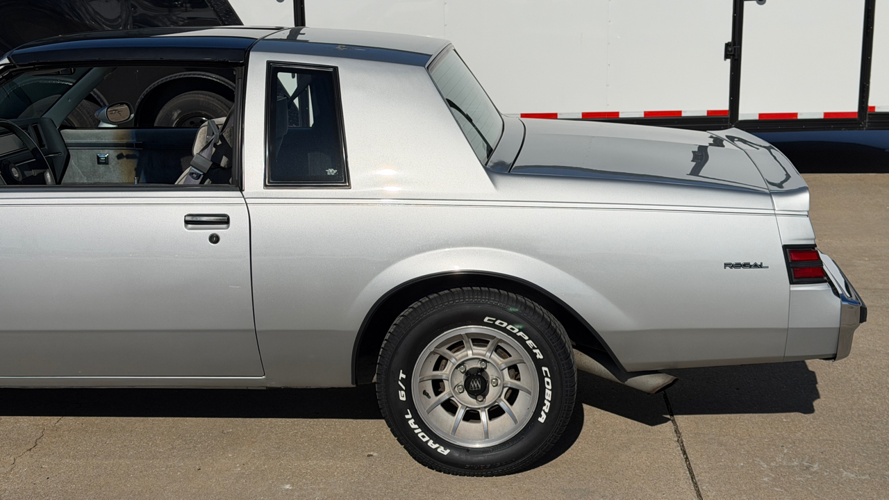 Buick Regal T-Type 1986