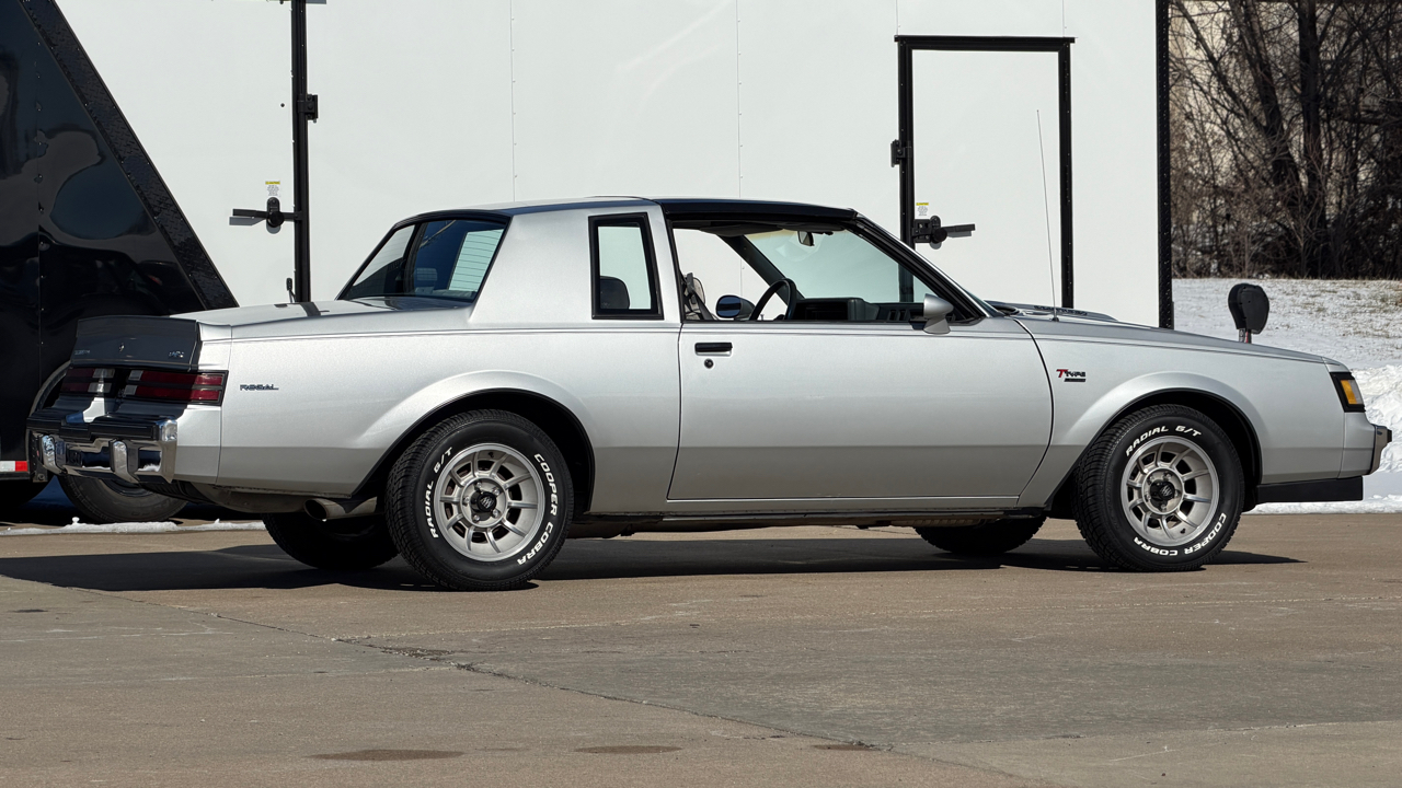 Buick Regal T-Type 1986