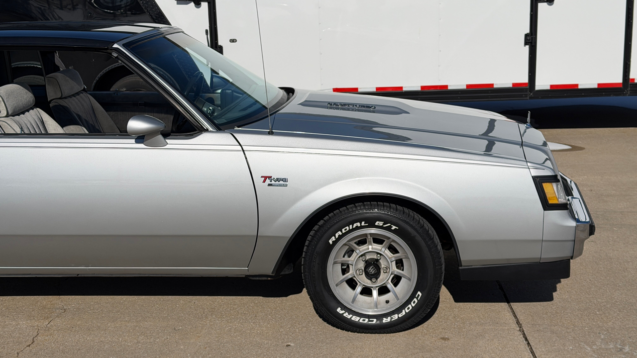 Buick Regal T-Type 1986
