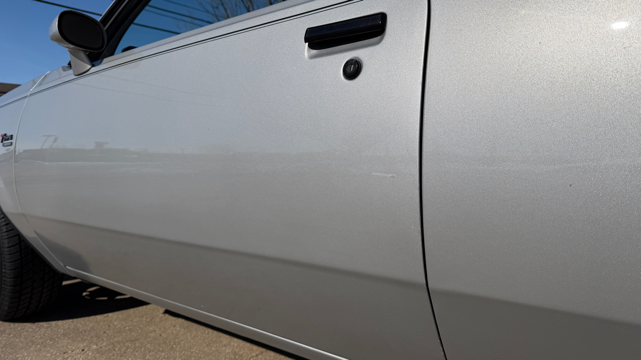 Buick Regal T-Type 1986