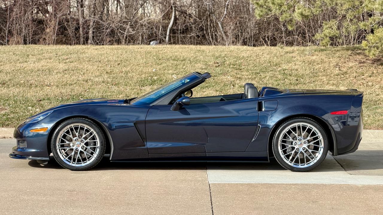 Chevrolet Corvette 2dr Conv 427 w/1SC 2013