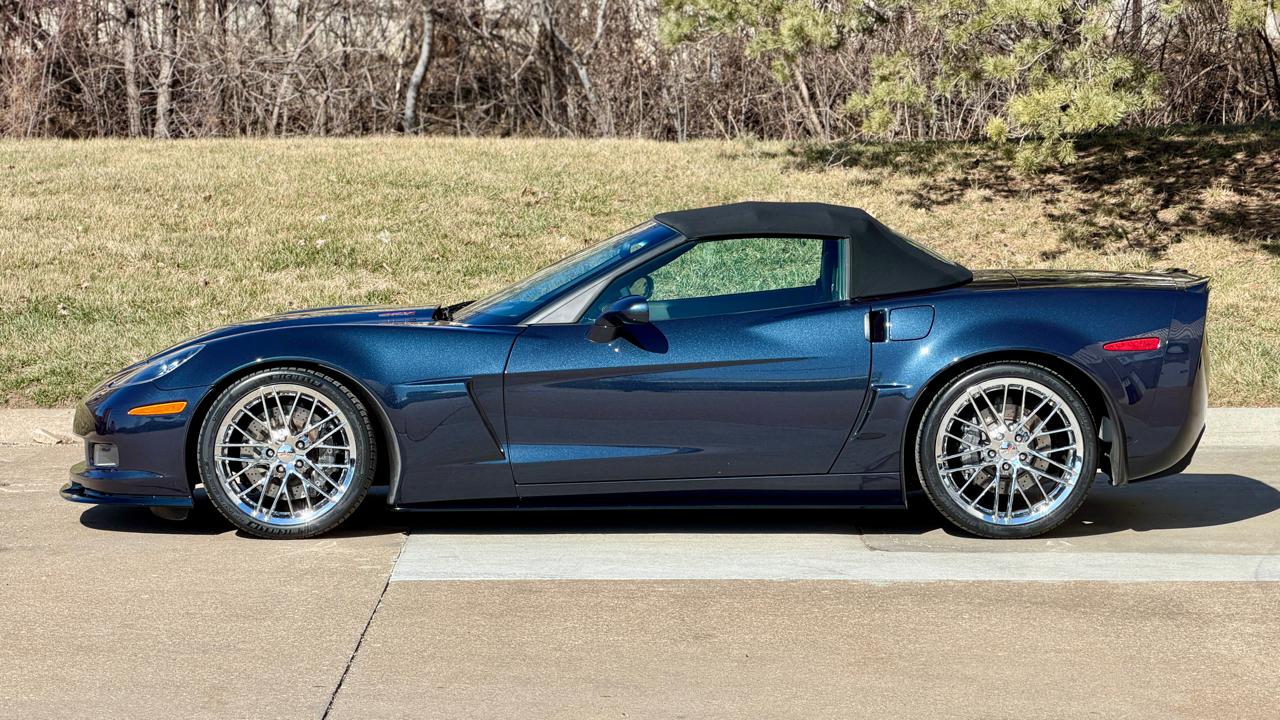 Chevrolet Corvette 2dr Conv 427 w/1SC 2013
