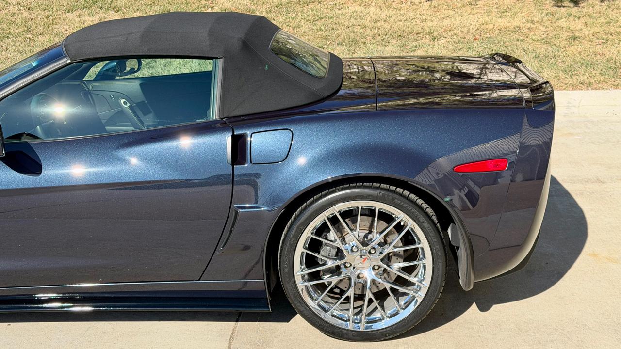 Chevrolet Corvette 2dr Conv 427 w/1SC 2013