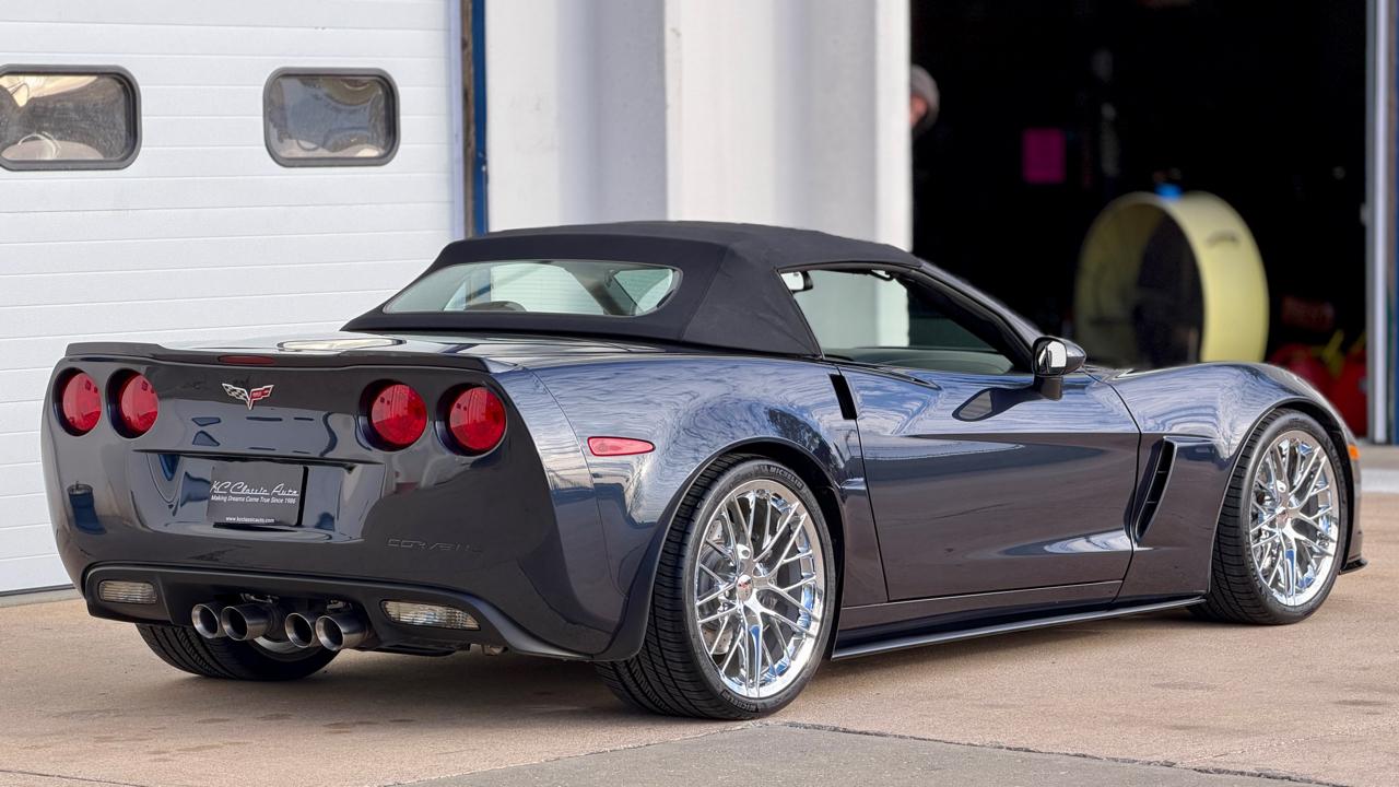 Chevrolet Corvette 2dr Conv 427 w/1SC 2013