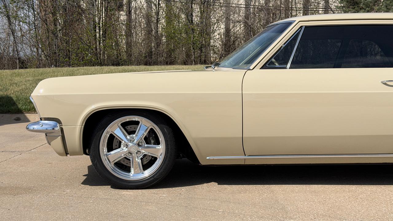 Chevrolet Biscayne  1965