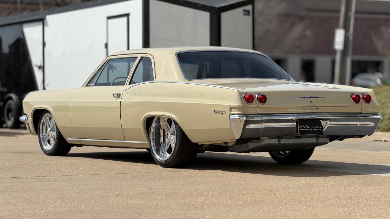 Chevrolet Biscayne  1965