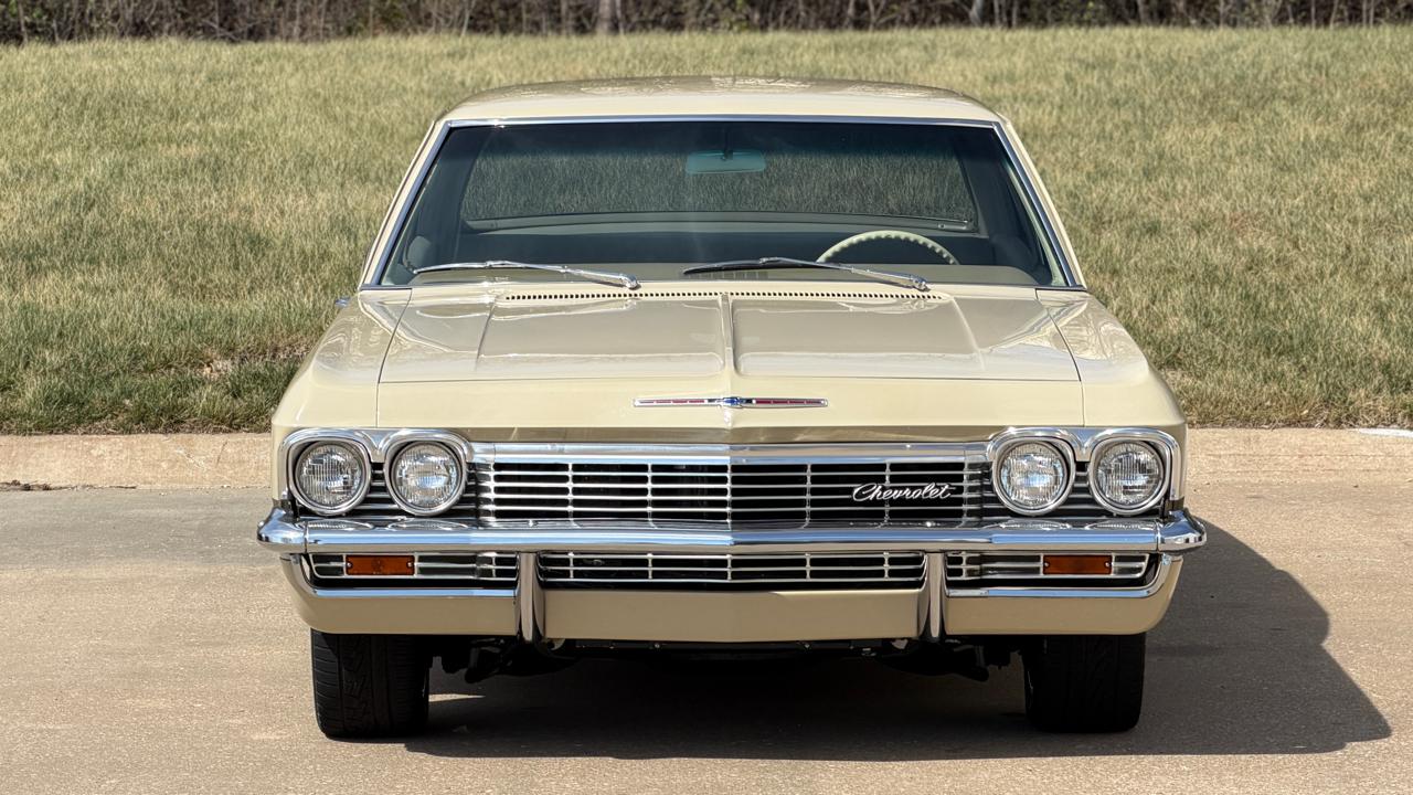 Chevrolet Biscayne  1965