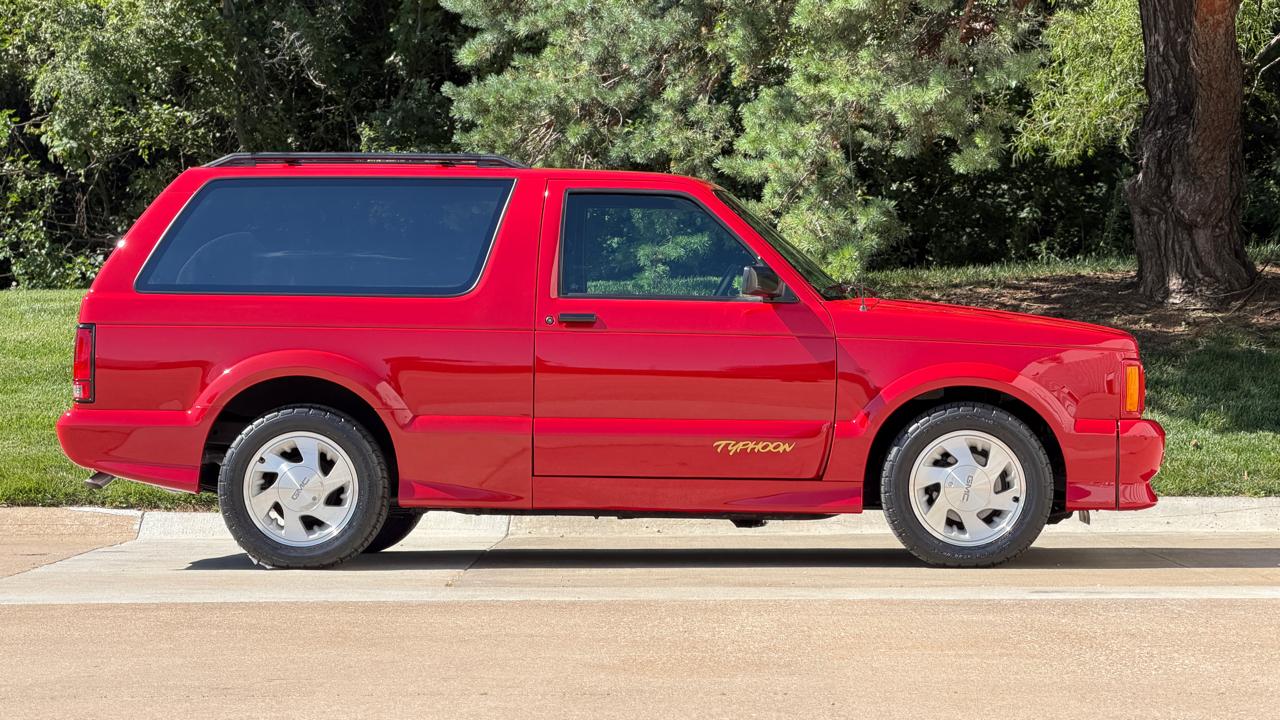 GMC Typhoon  1993