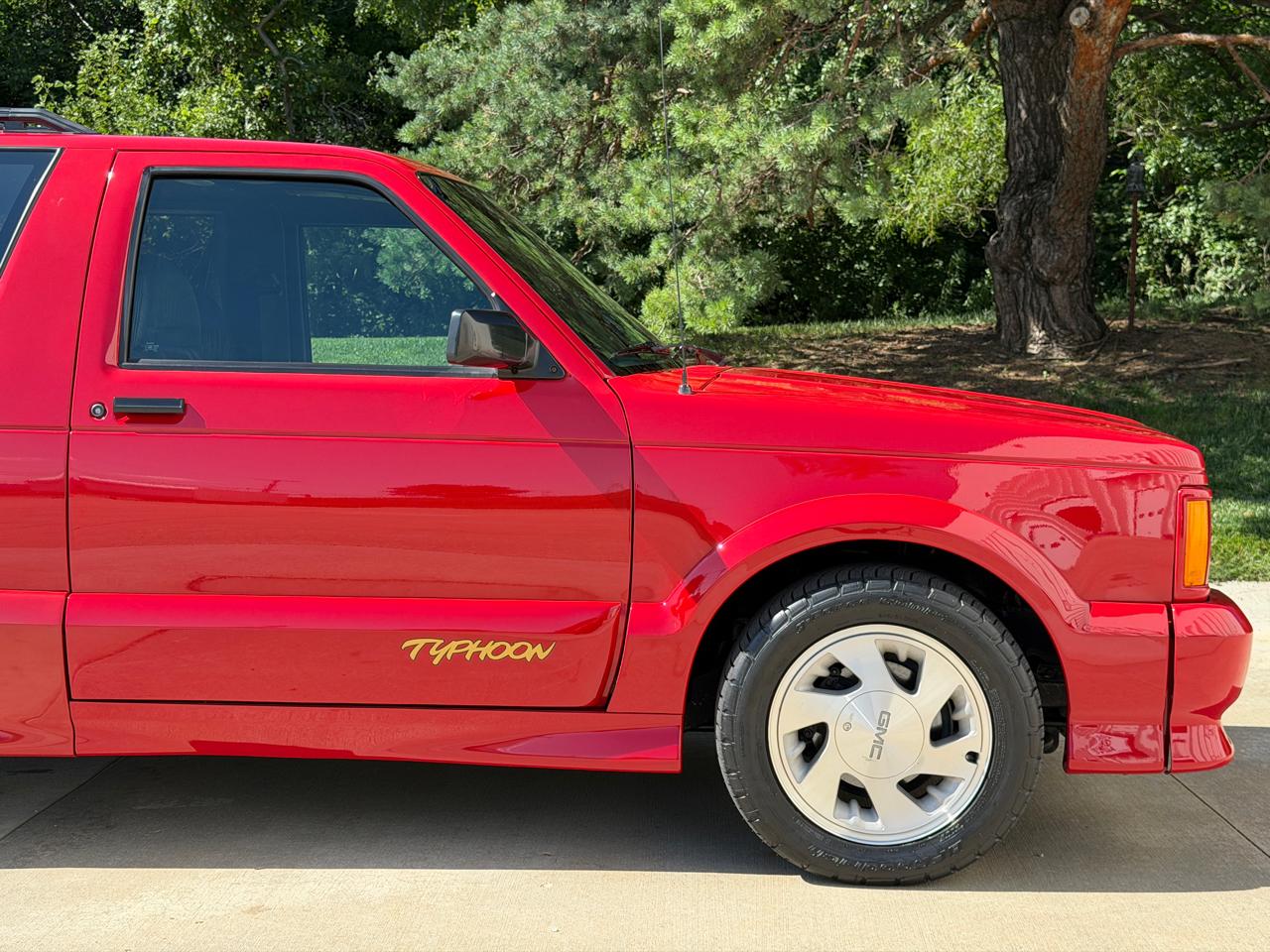 GMC Typhoon  1993