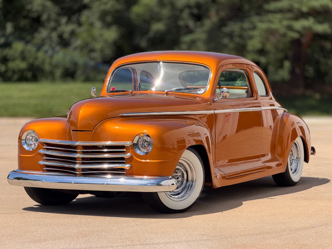 Plymouth Deluxe  1947