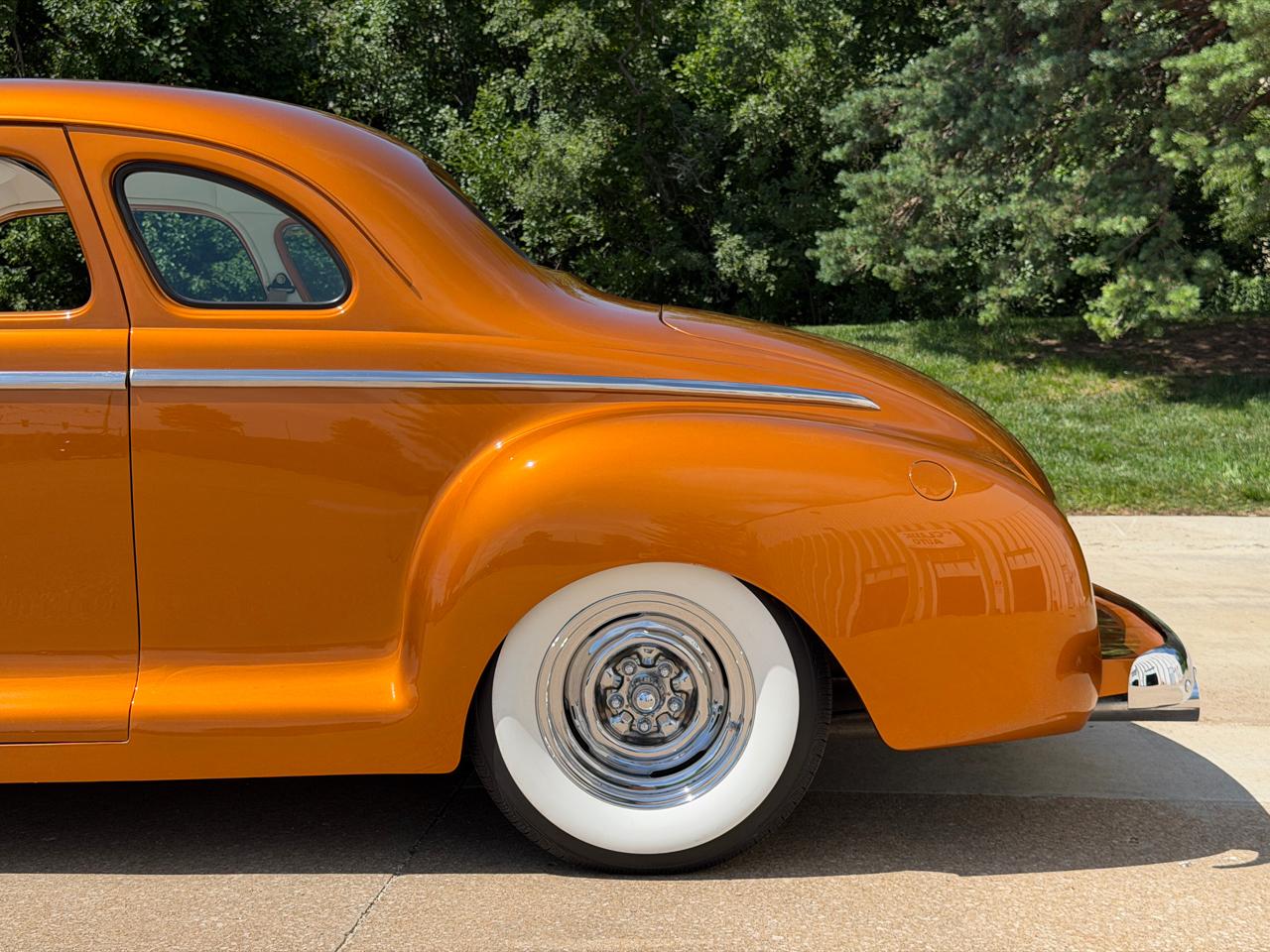 Plymouth Deluxe  1947