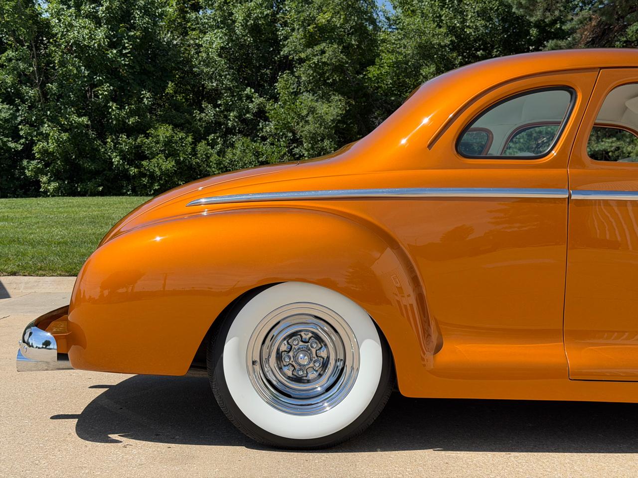 Plymouth Deluxe  1947