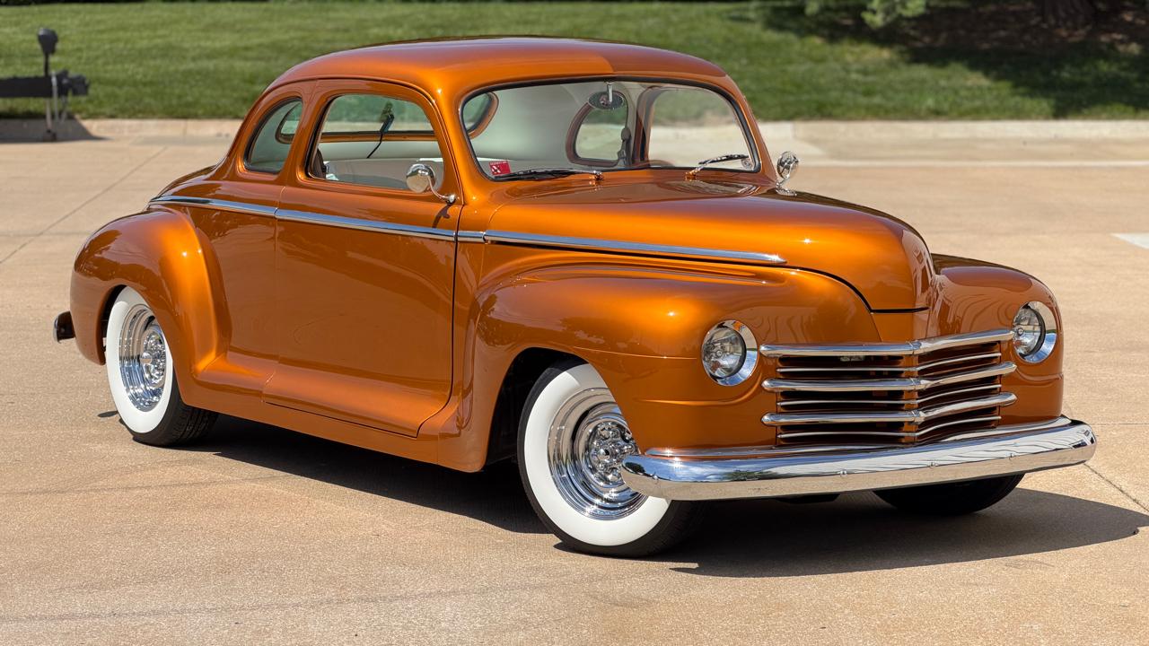 Plymouth Deluxe  1947