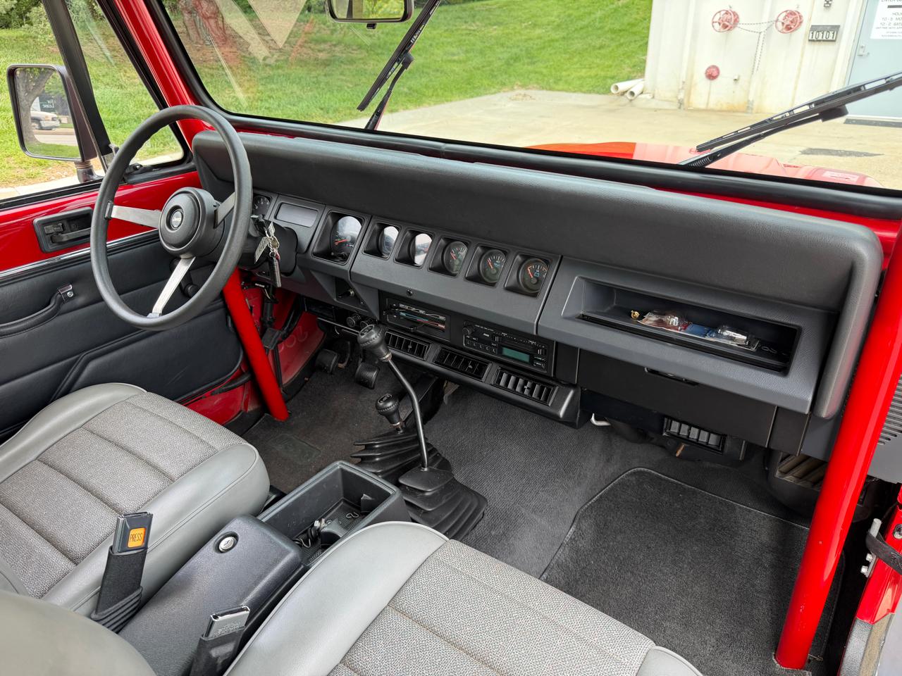 Jeep Wrangler 2dr SE 1994