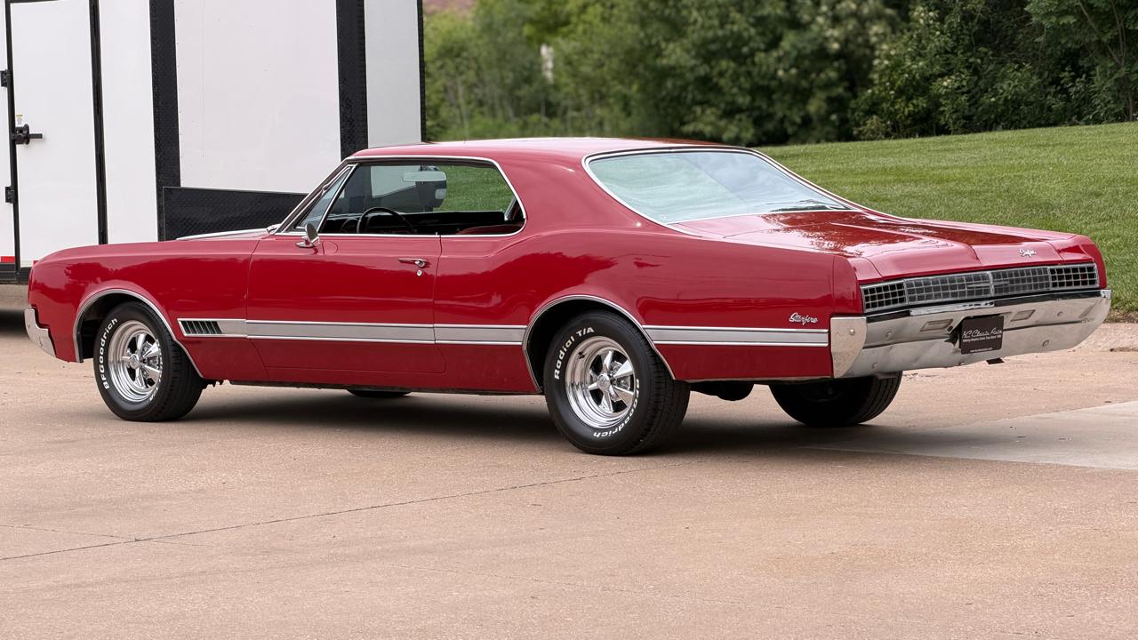Oldsmobile Starfire  1966