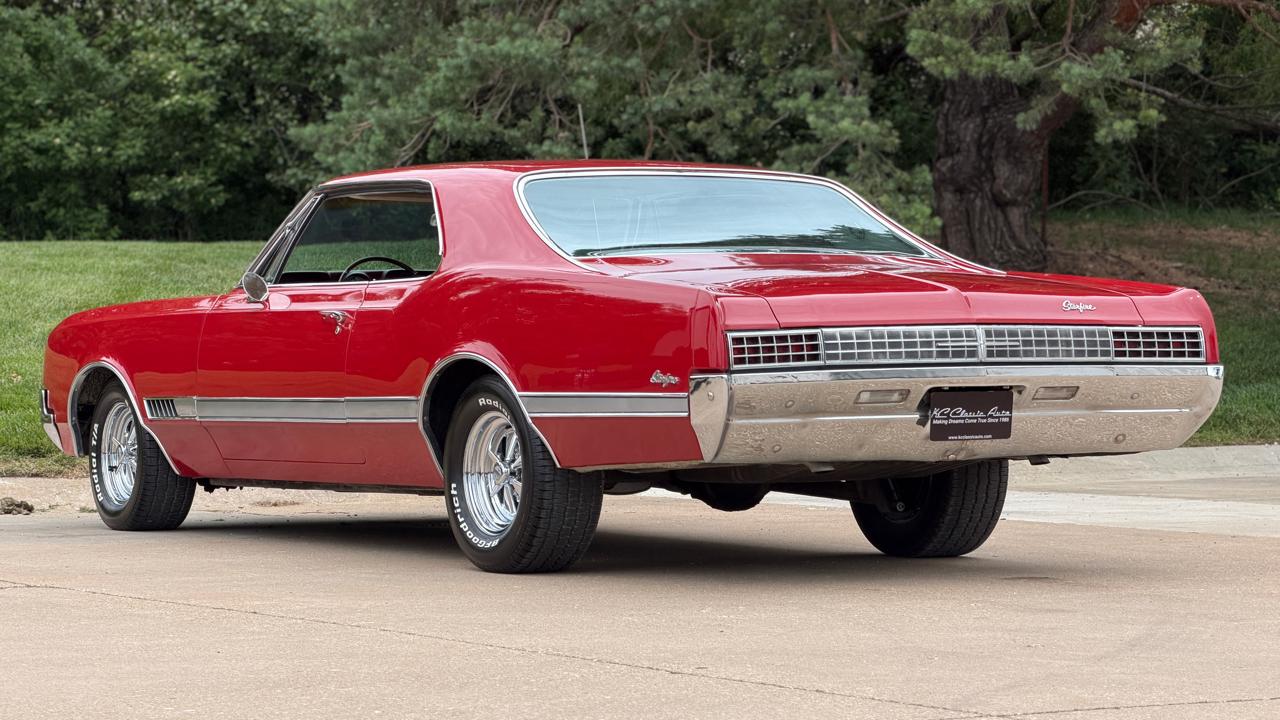 Oldsmobile Starfire  1966