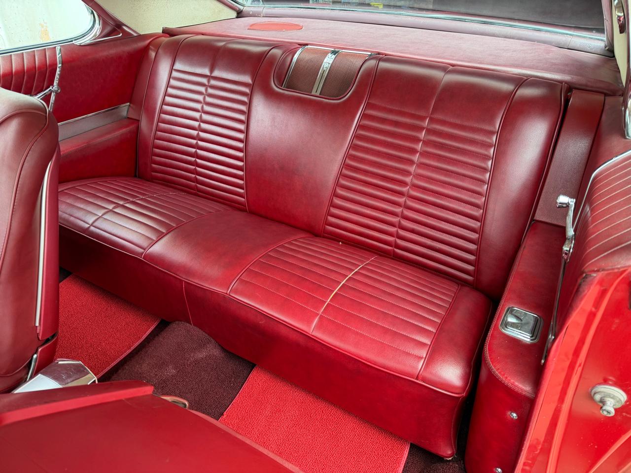 Oldsmobile Starfire  1966