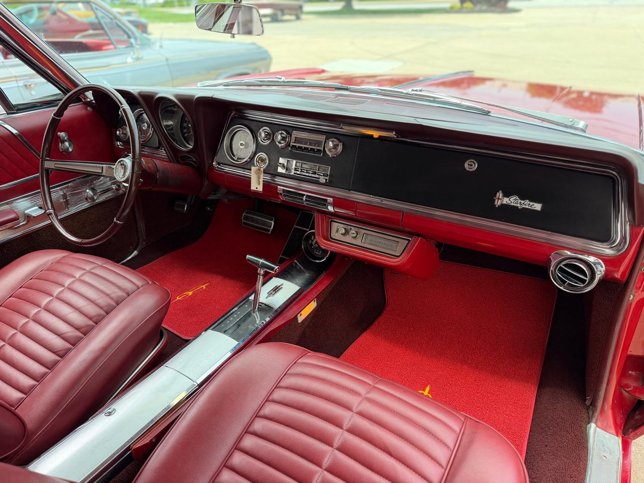 Oldsmobile Starfire  1966