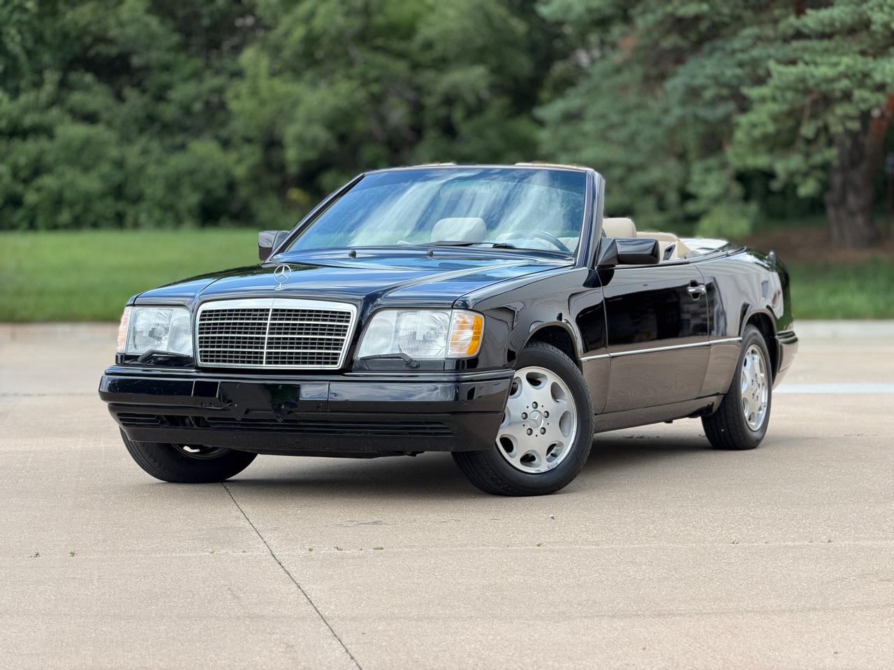 Mercedes-Benz E Class  1995