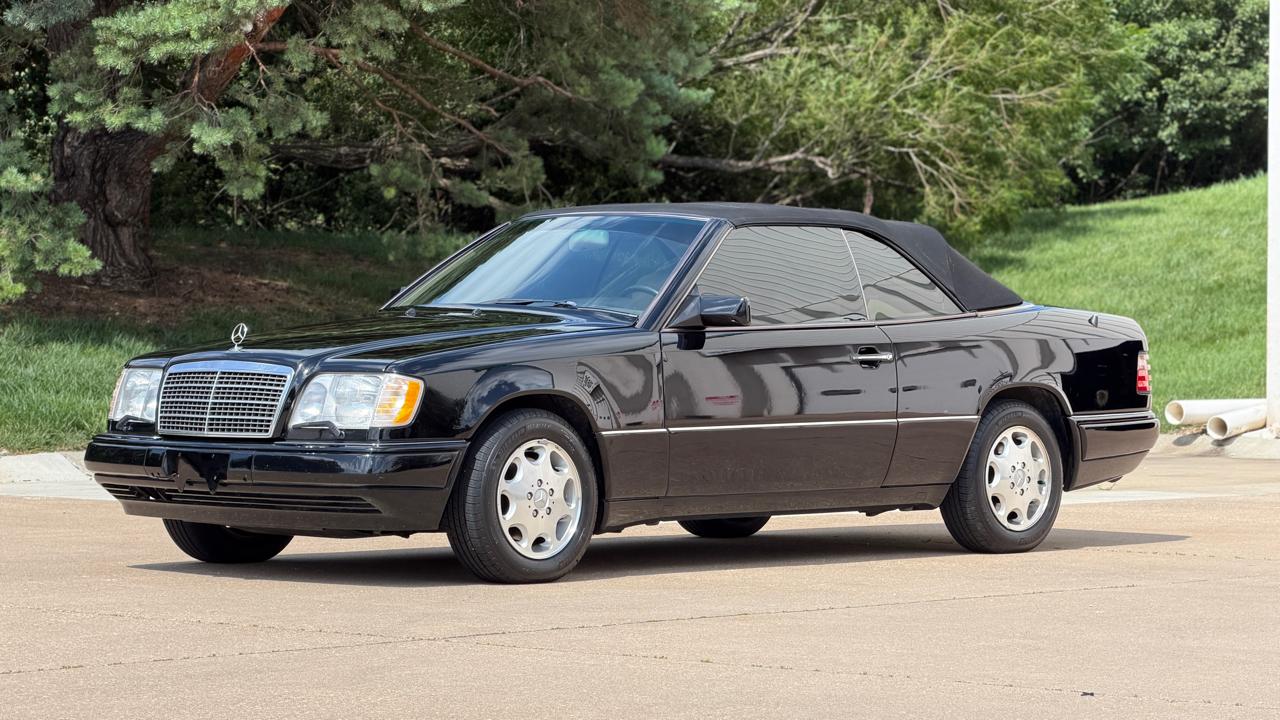 Mercedes-Benz E Class  1995