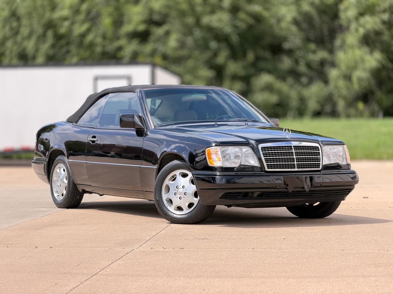 Mercedes-Benz E Class  1995