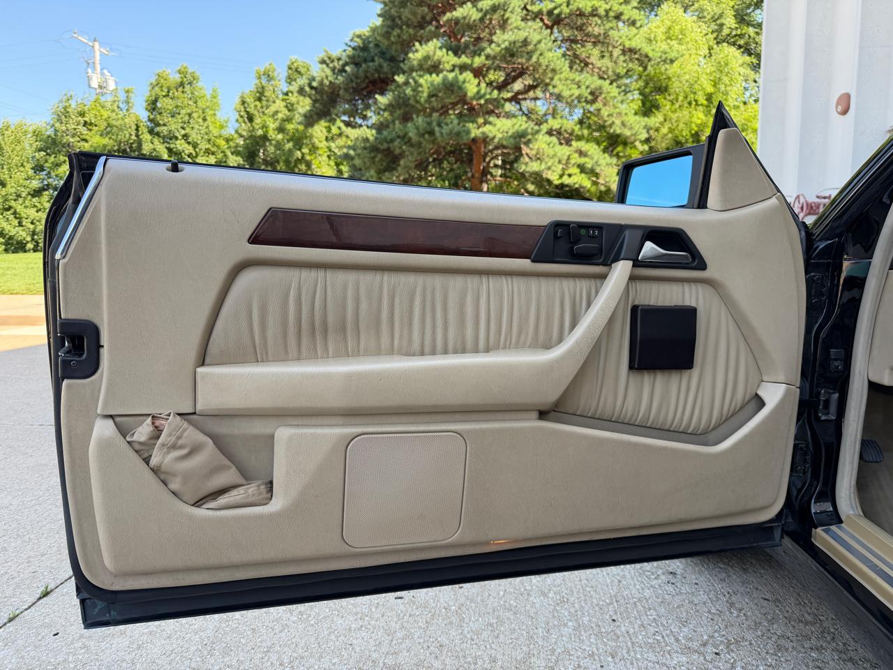 Mercedes-Benz E Class  1995