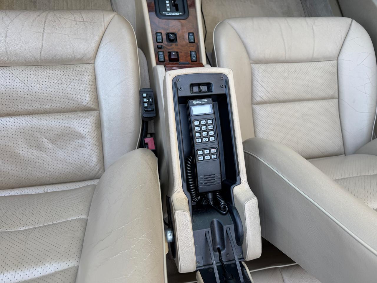 Mercedes-Benz E Class  1995